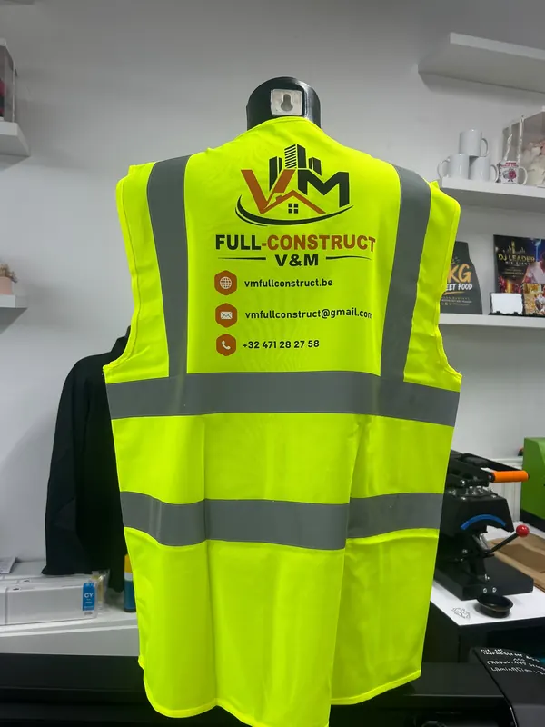 Gilet de chantier floqué au logo de l'entreprise